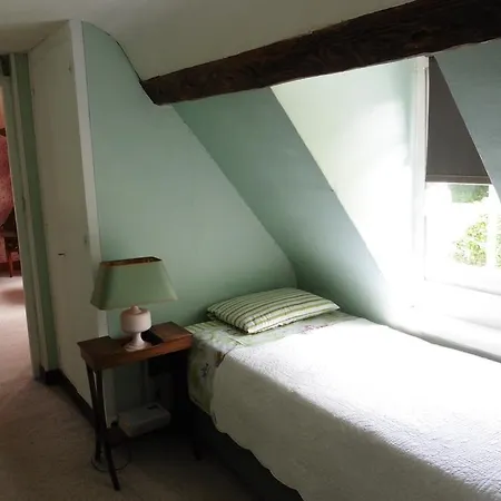 Rouvres Tatil Evi
